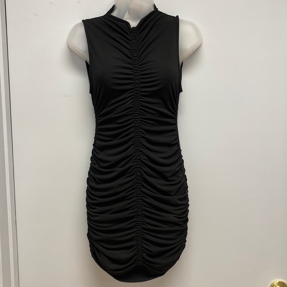 Zara Sleeveless Ruched Dress